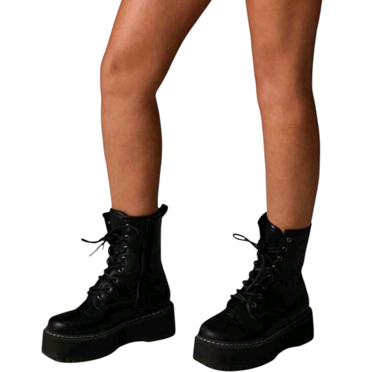 SHE fekete platform bakancs