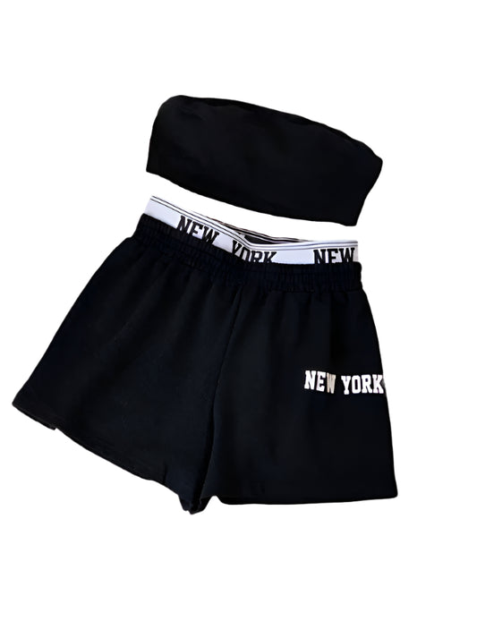 SHE fekete "New York" bandeau felső és rövidnadrág szett
