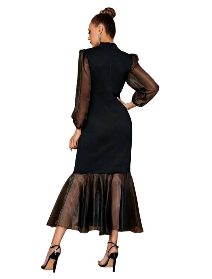 SHE fekete tüllbetétes elegáns ruha