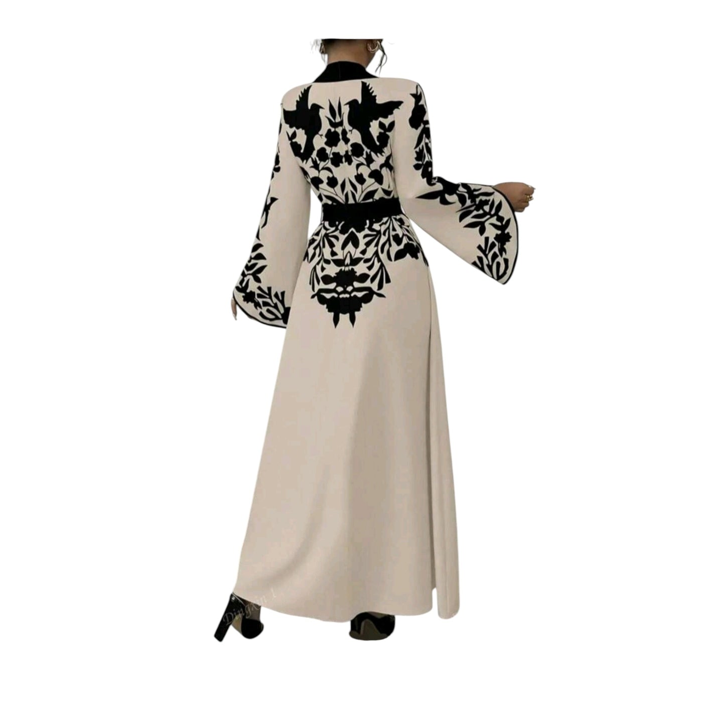 SHE bézs és fekete hímzett, megkötős abaya