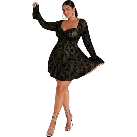 SHE fekete virágos hosszú ujjú mini ruha