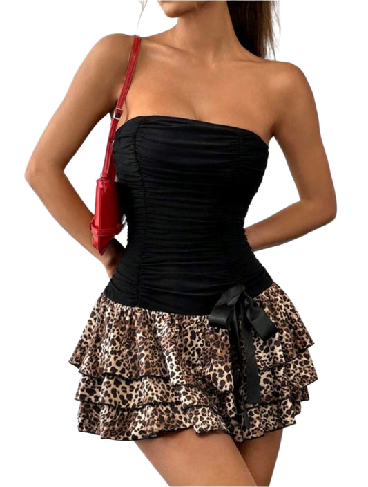 SHE fekete leopárdmintás fodros mini ruha