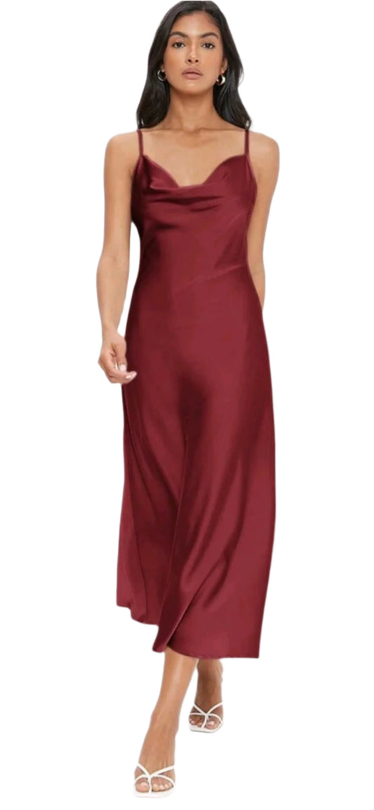 SHE bordó szatén midiruha