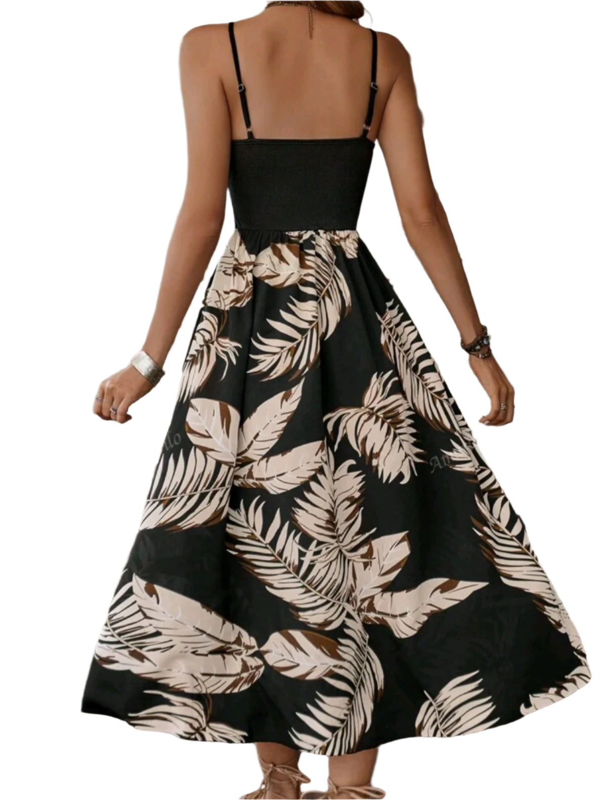 SHE fekete trópusi mintás pántos maxi ruha