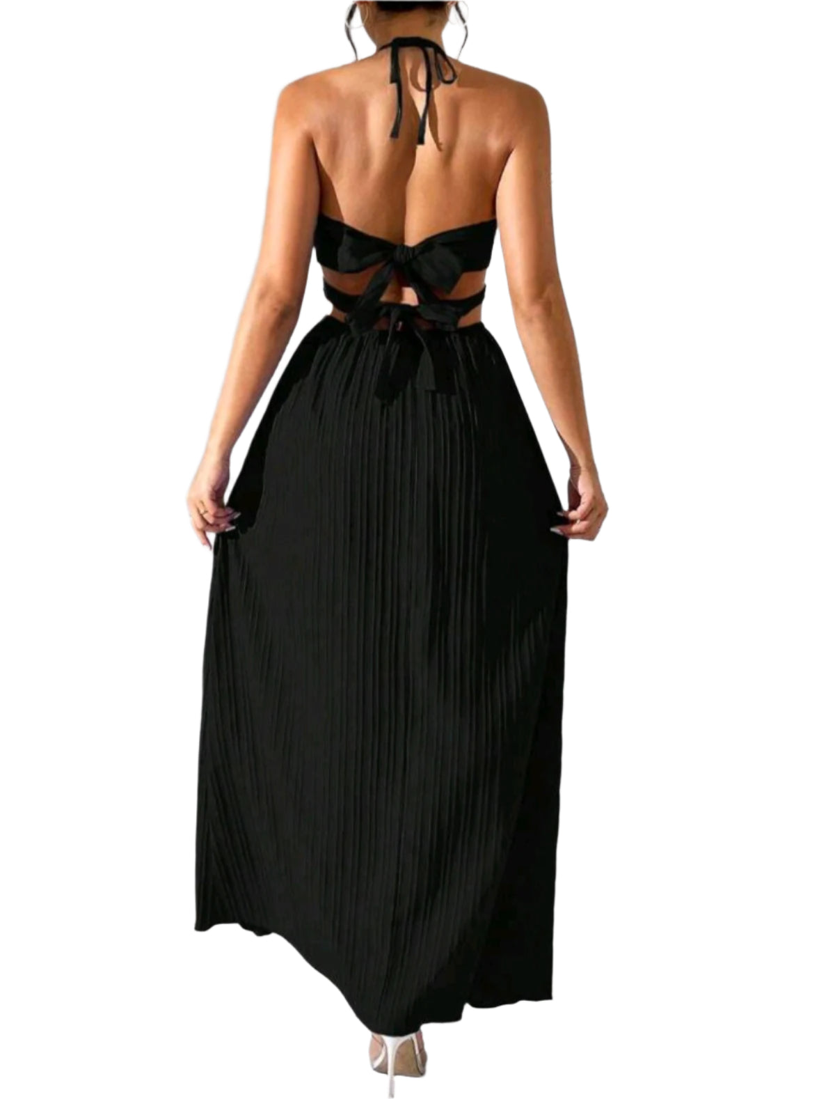 SHE fekete kivágott pliszírozott maxi ruha