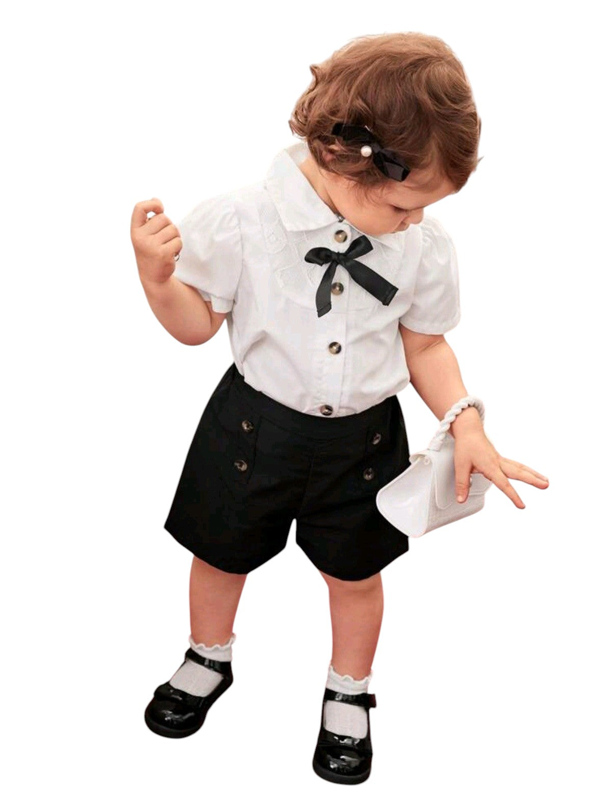 SHE fehér ing fekete rövidnadrággal szett