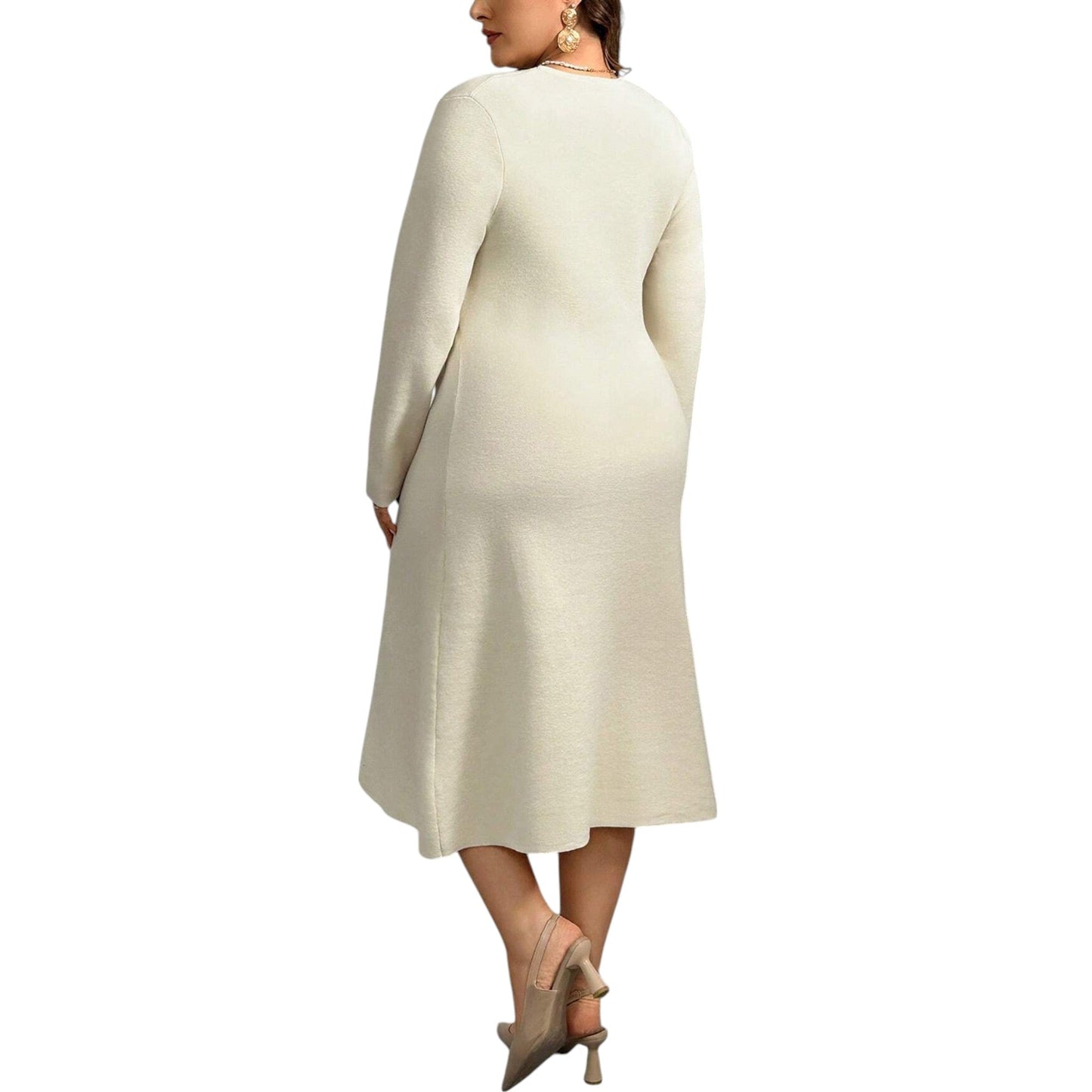 SHE bézs kötött midi ruha