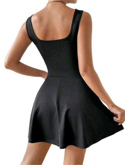 SHE fekete sportos teniszruha zsebes betéttel