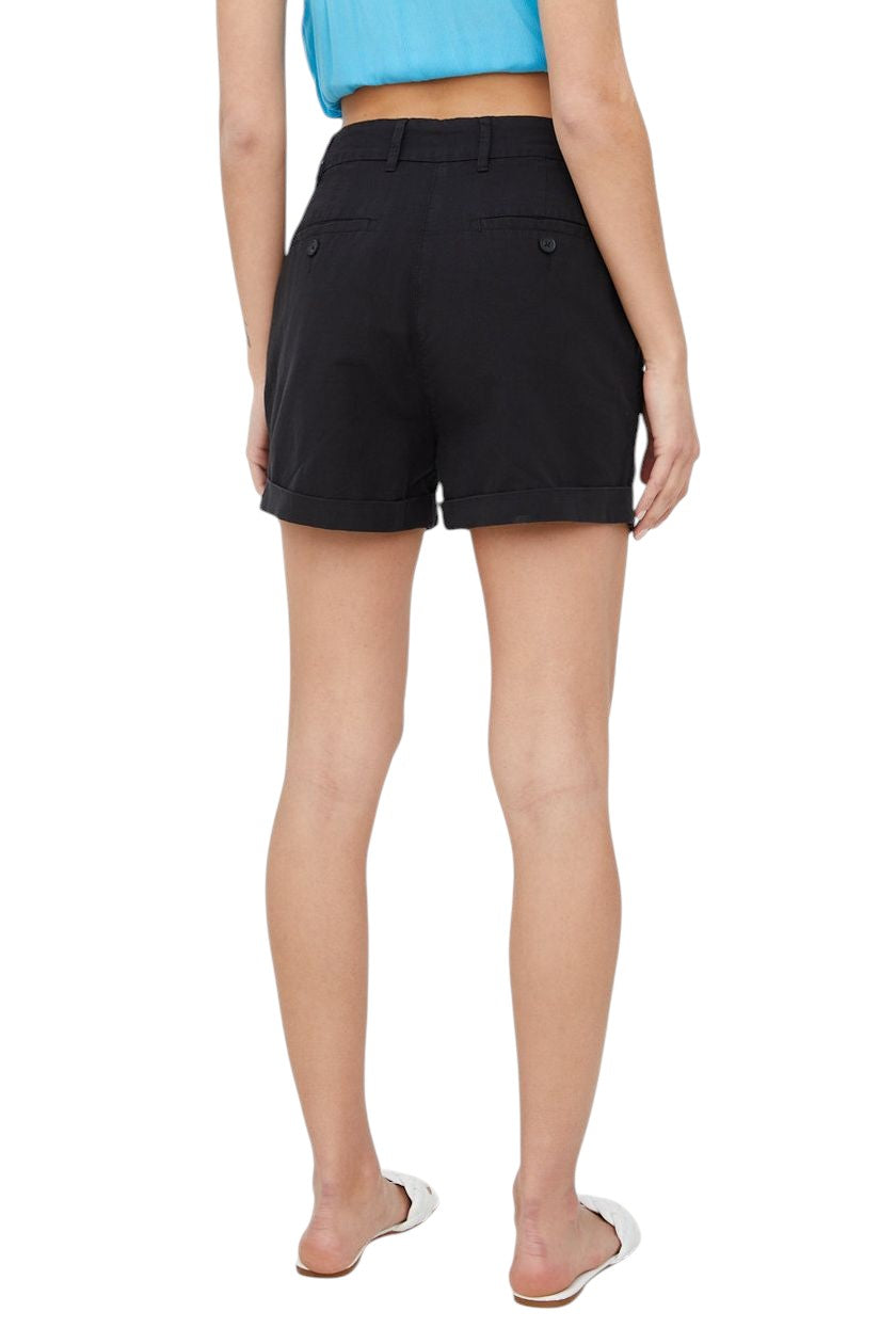 SUPERDRY fekete felhajtott szárú rövidnadrág