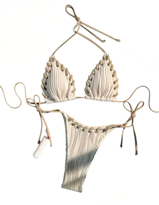 SHE krém texturált fonott szélű bikini szett
