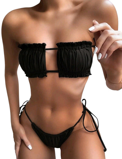 SHE fekete fodros kivágott bandeau bikini szett