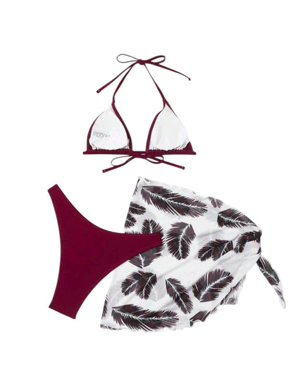 SHE bordó háromszög bikini szett tollmintás szaronggal