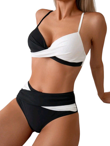 SHE fekete-fehér colorblock átlapolt bikini