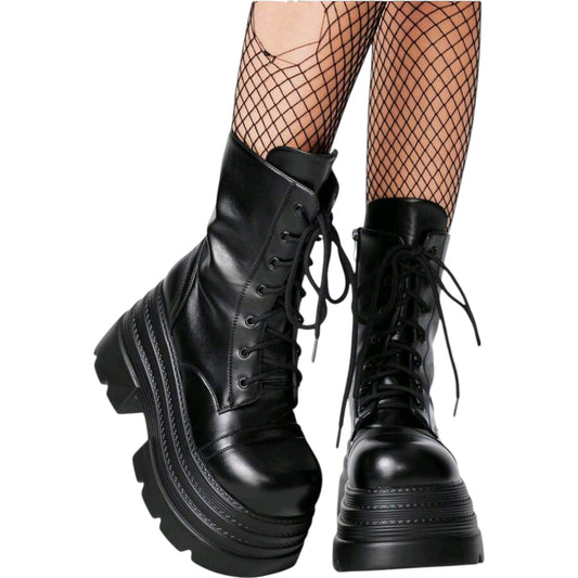 SHE fekete platform bakancs