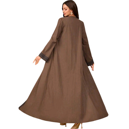 SHE barna mintás abaya