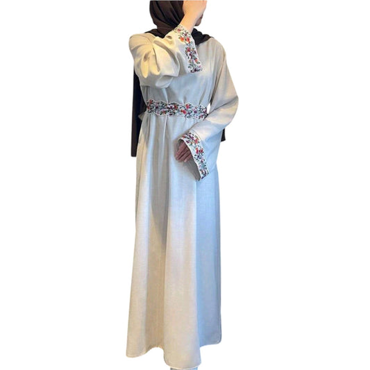 SHE szürke virágmintás abaya