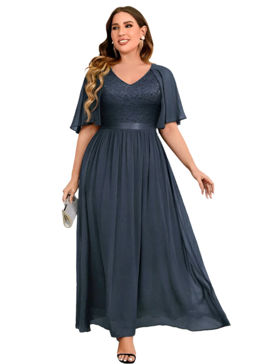 SHE elegáns csipkebetétes maxi ruha