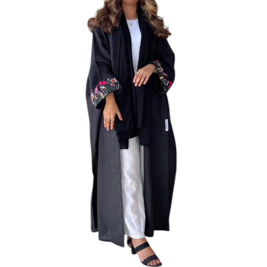 SHE fekete hímzett abaya