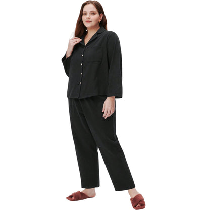 SHE fekete gombos pizsama szett