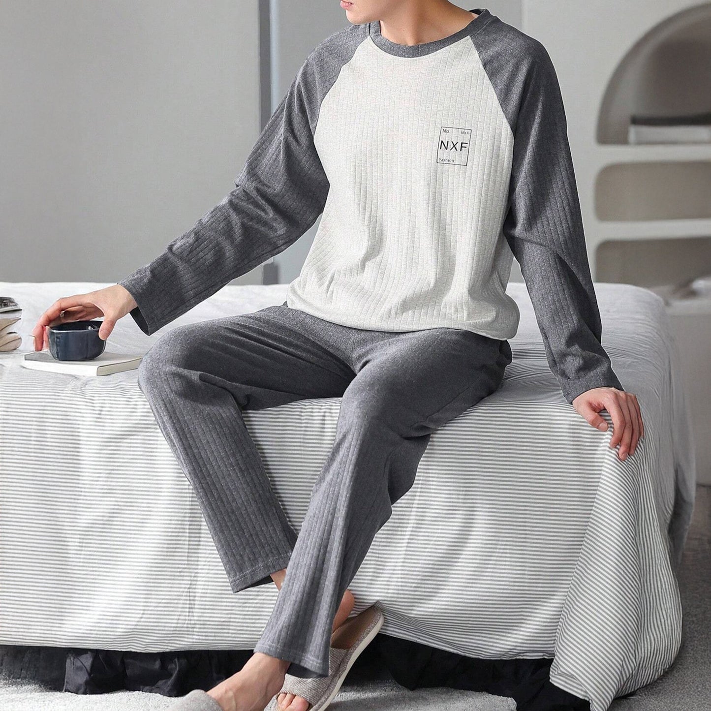 SHE szürke bordás pizsama szett