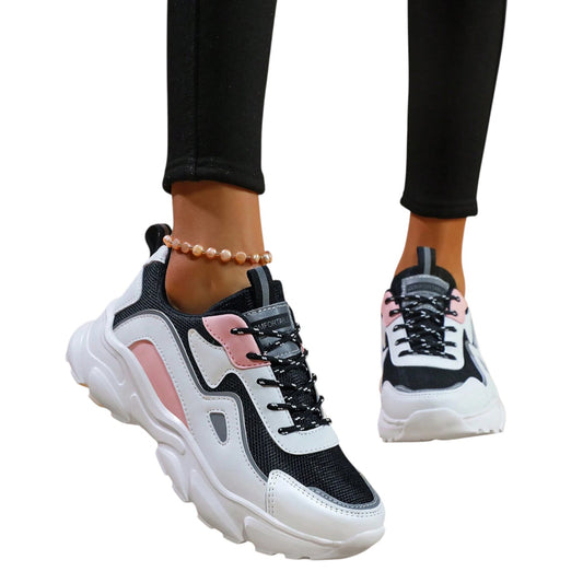 SHE fekete vastag talpú sneaker