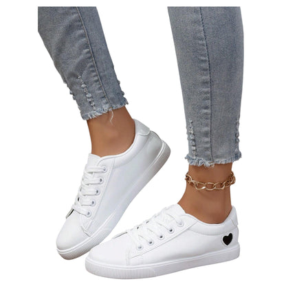 SHE fehér sportcípő