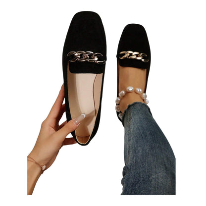 SHE fekete láncdíszes loafer