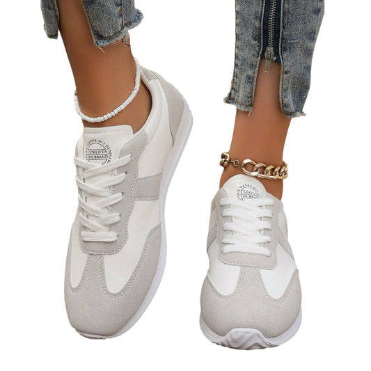SHE fehér fűzős sneaker