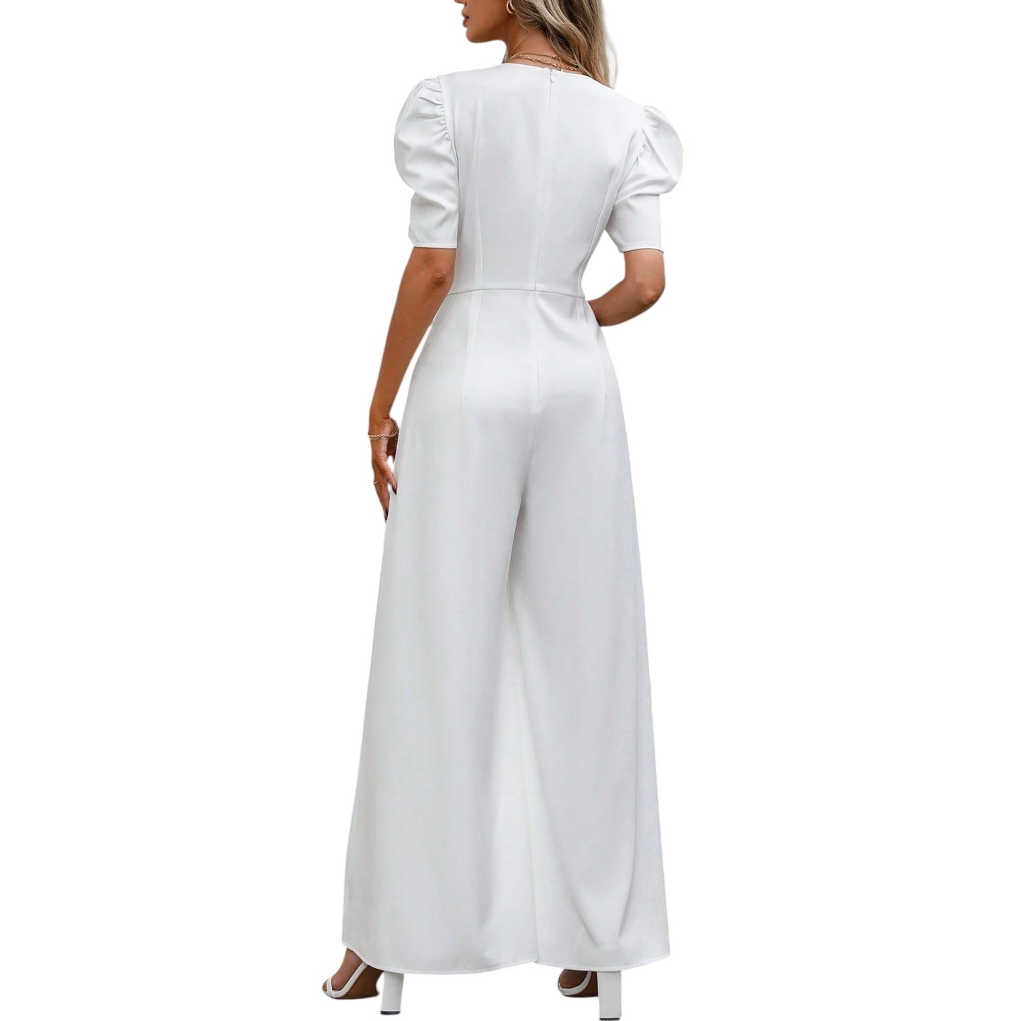 SHE fehér V-nyakú széles szárú jumpsuit