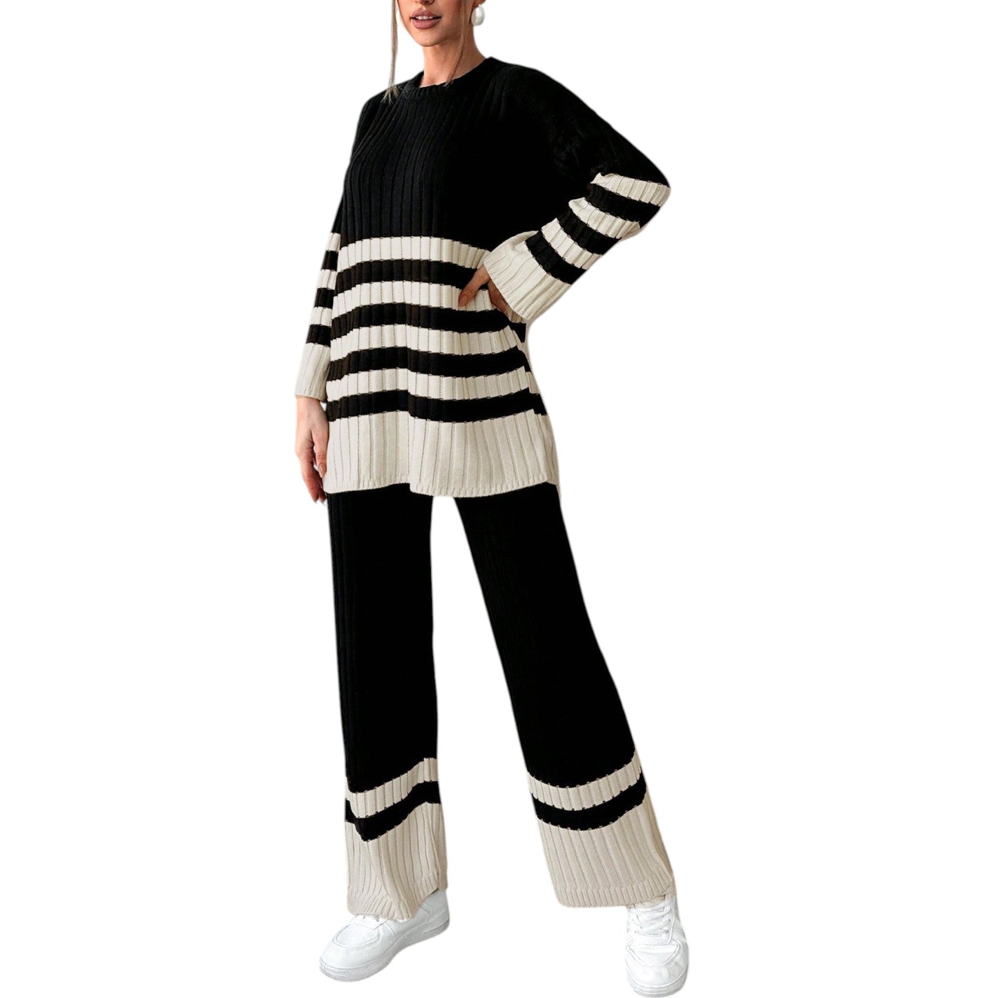 SHE fekete-fehér csíkos kötött szett