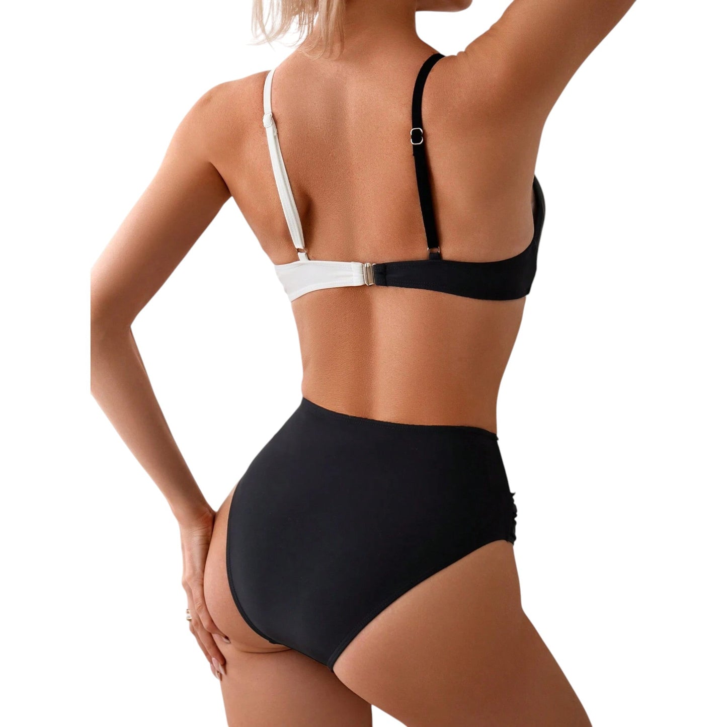SHE fekete-fehér kétrészes bikini