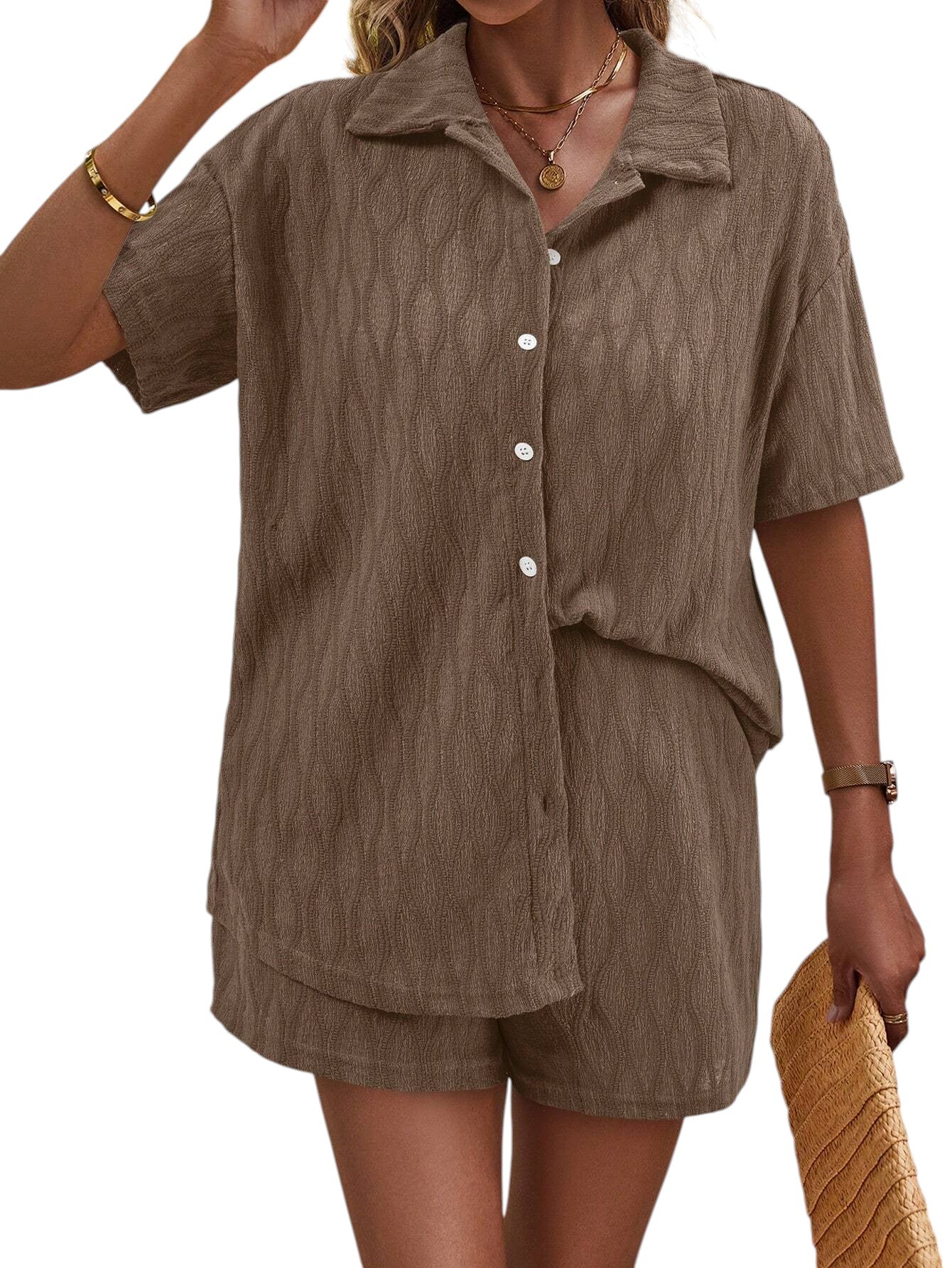 SHE barna rövid ujjú ing és rövidnadrág szett