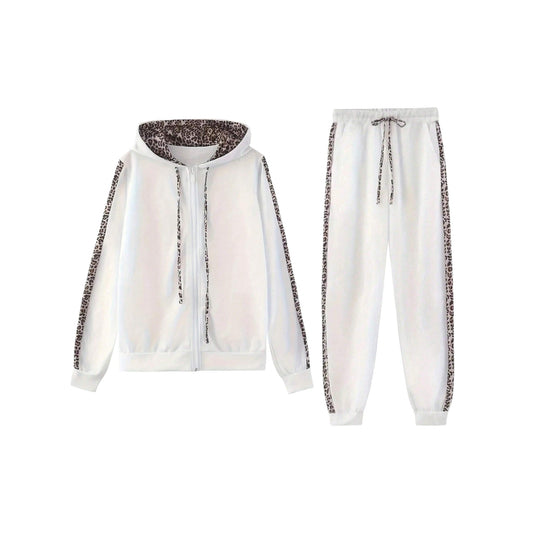 SHE fehér leopárd mintás tréningruha szett