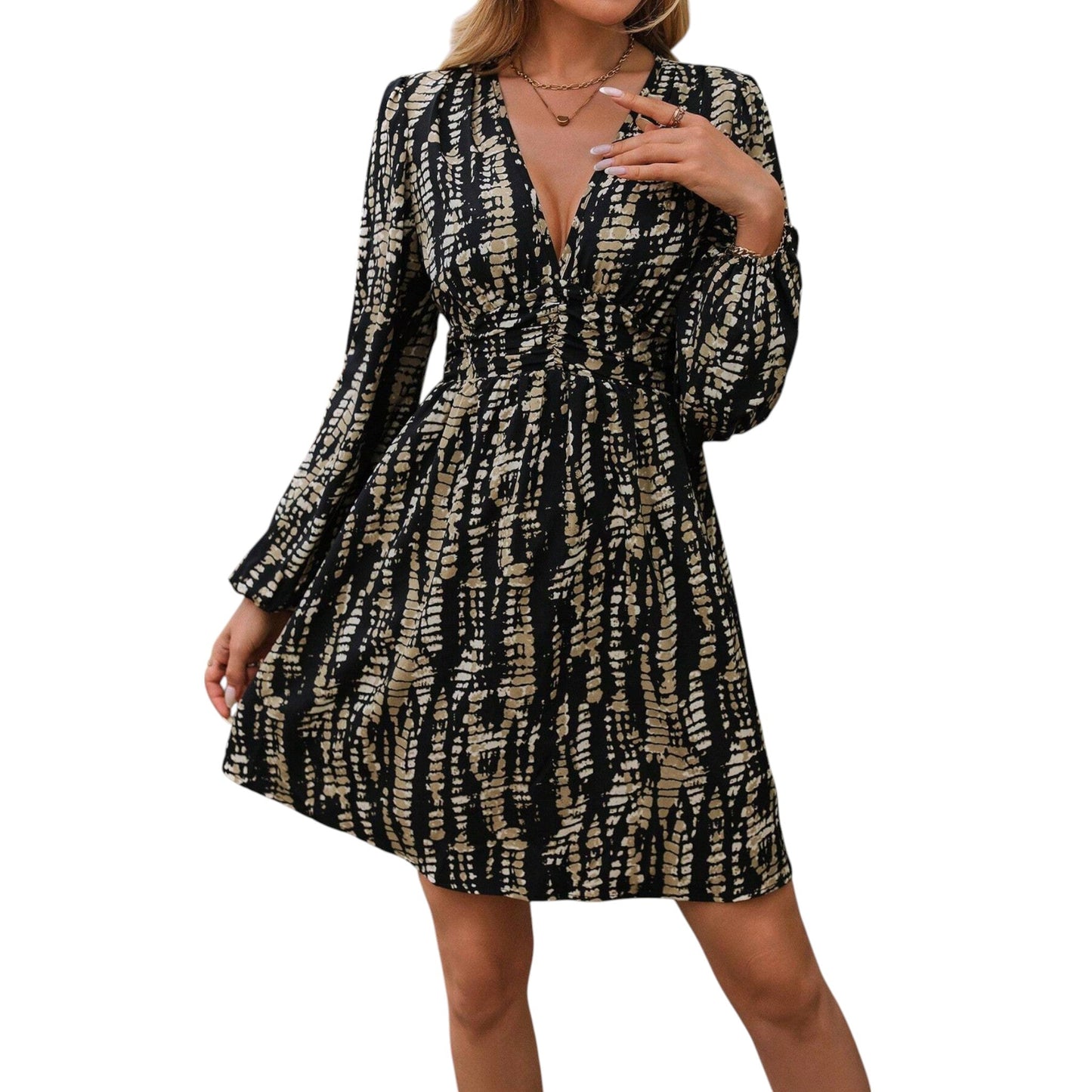 SHE mintás V-nyakú mini ruha