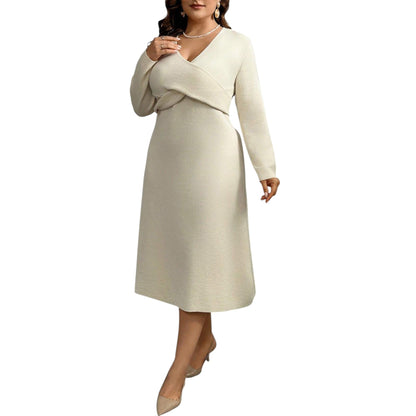 SHE bézs kötött midi ruha