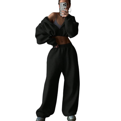 SHE fekete crop melegítő szett